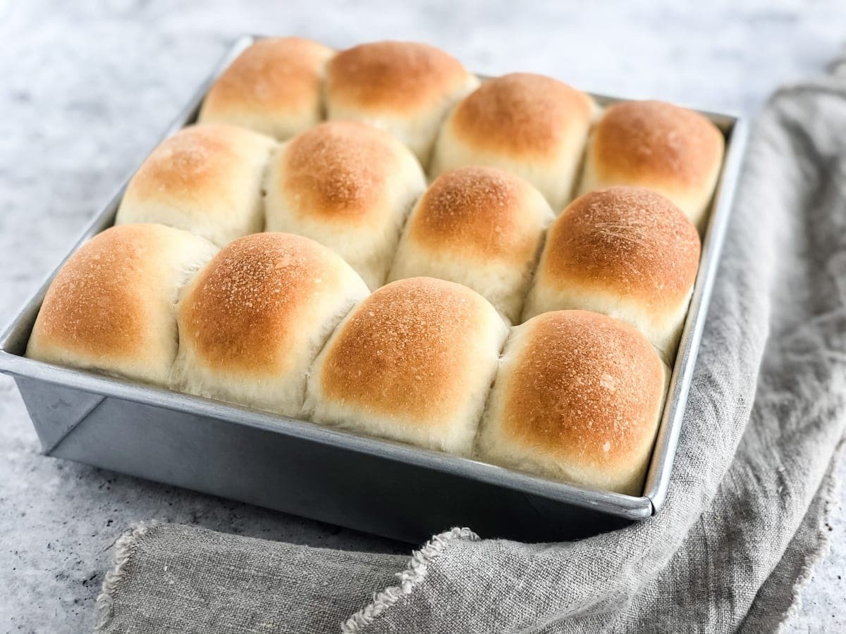 bread-machine-dinner-rolls-recipe