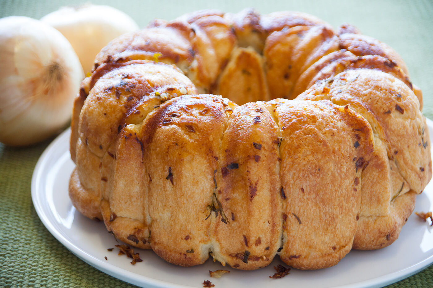 bundt-pan-onion-bread-recipe