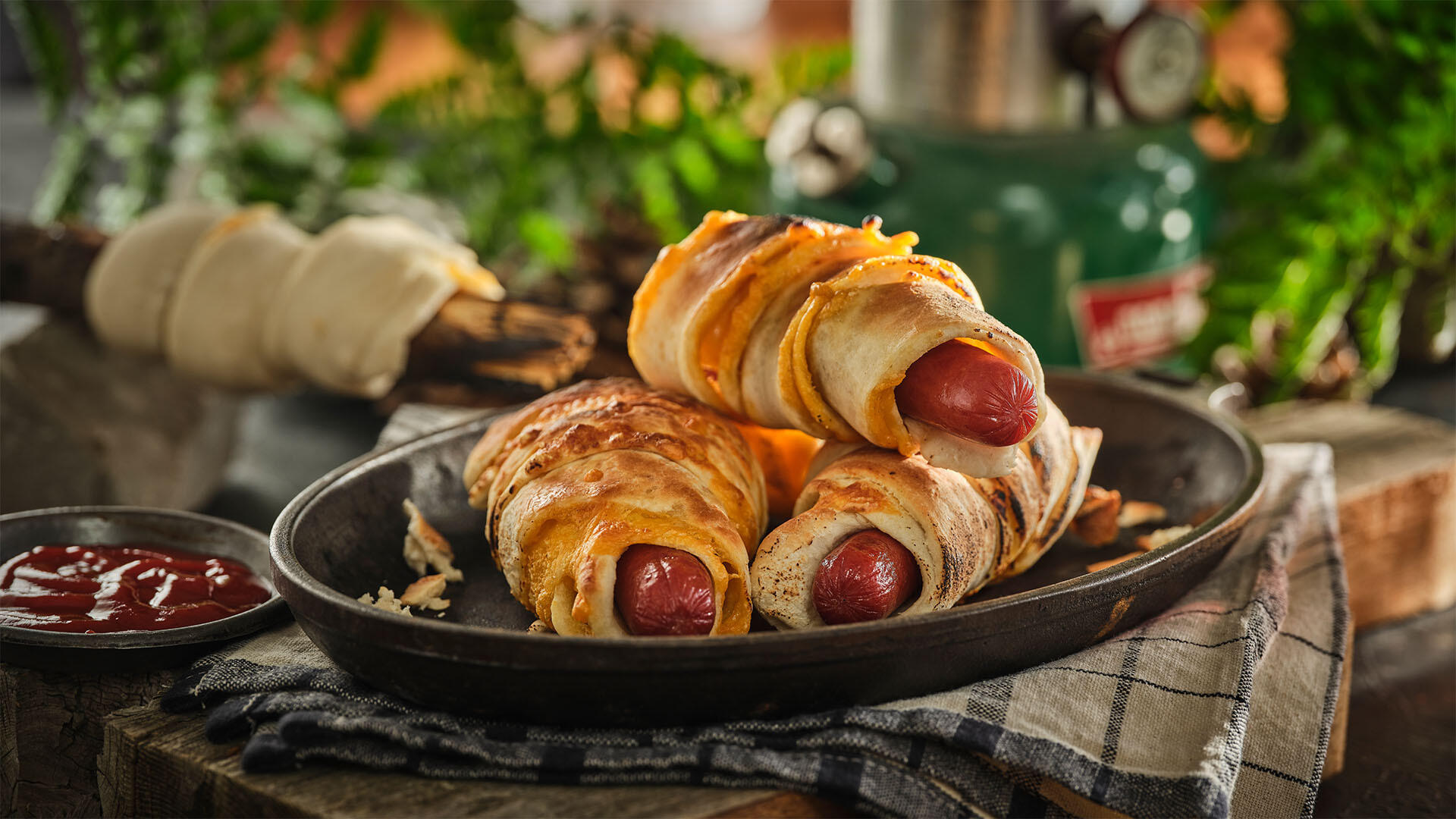 campfire-bread-on-a-stick-recipe