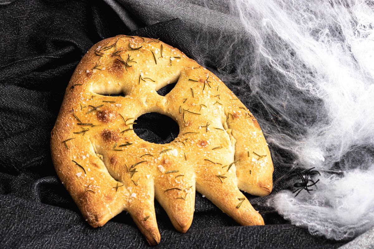 fougasse-french-style-flatbread-recipe