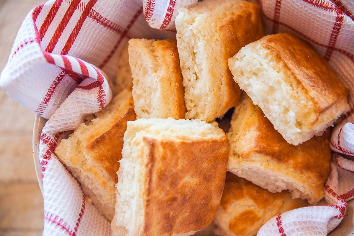gluten-free-buttermilk-biscuits-recipe