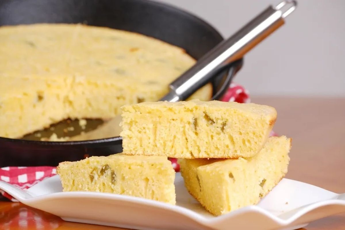 jalapeno-green-onion-ale-corn-bread-recipe