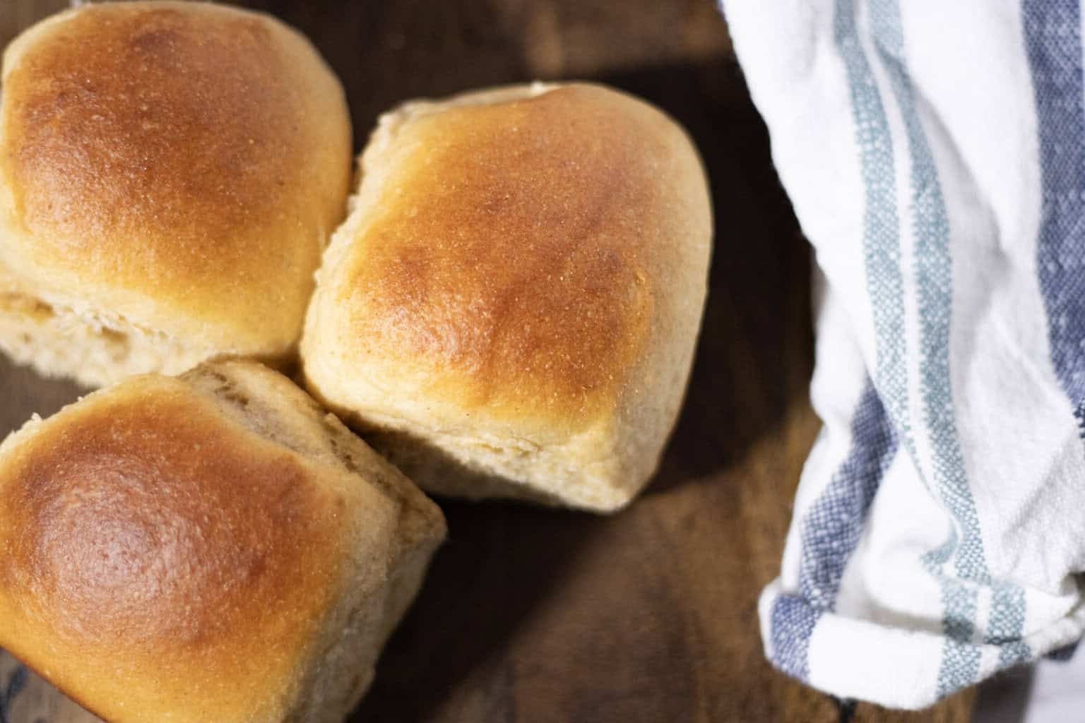 kefir-dinner-rolls-recipe