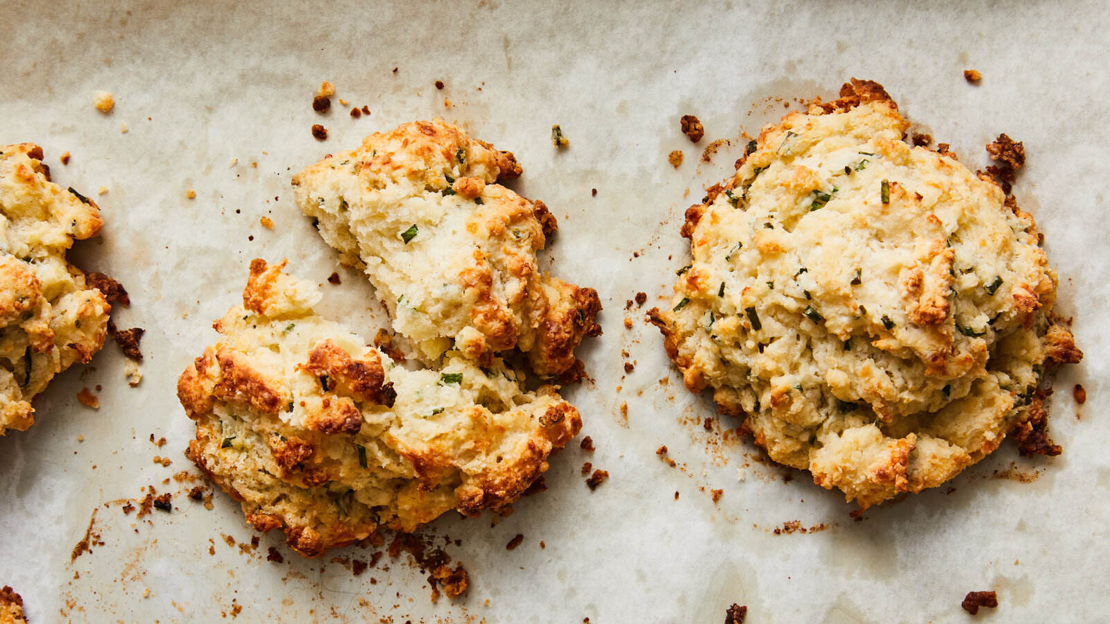 sour-cream-drop-biscuits-recipe
