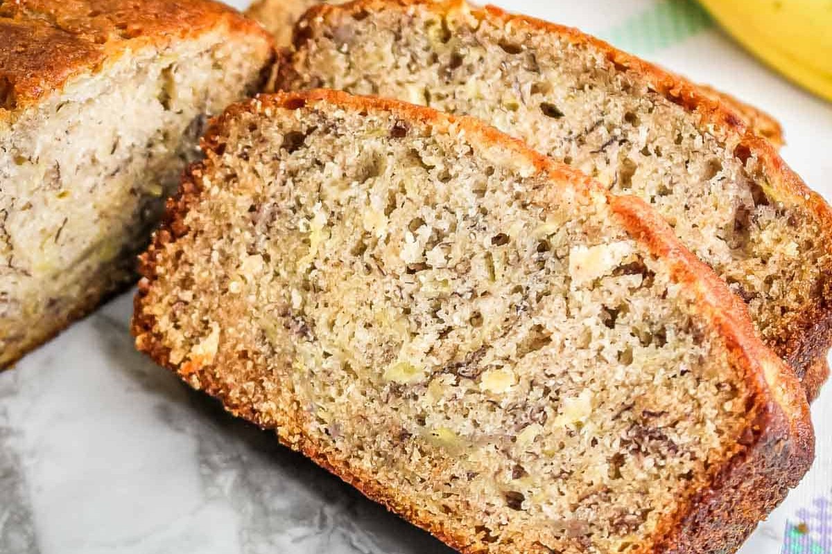 tropical-pineapple-banana-bread-recipe