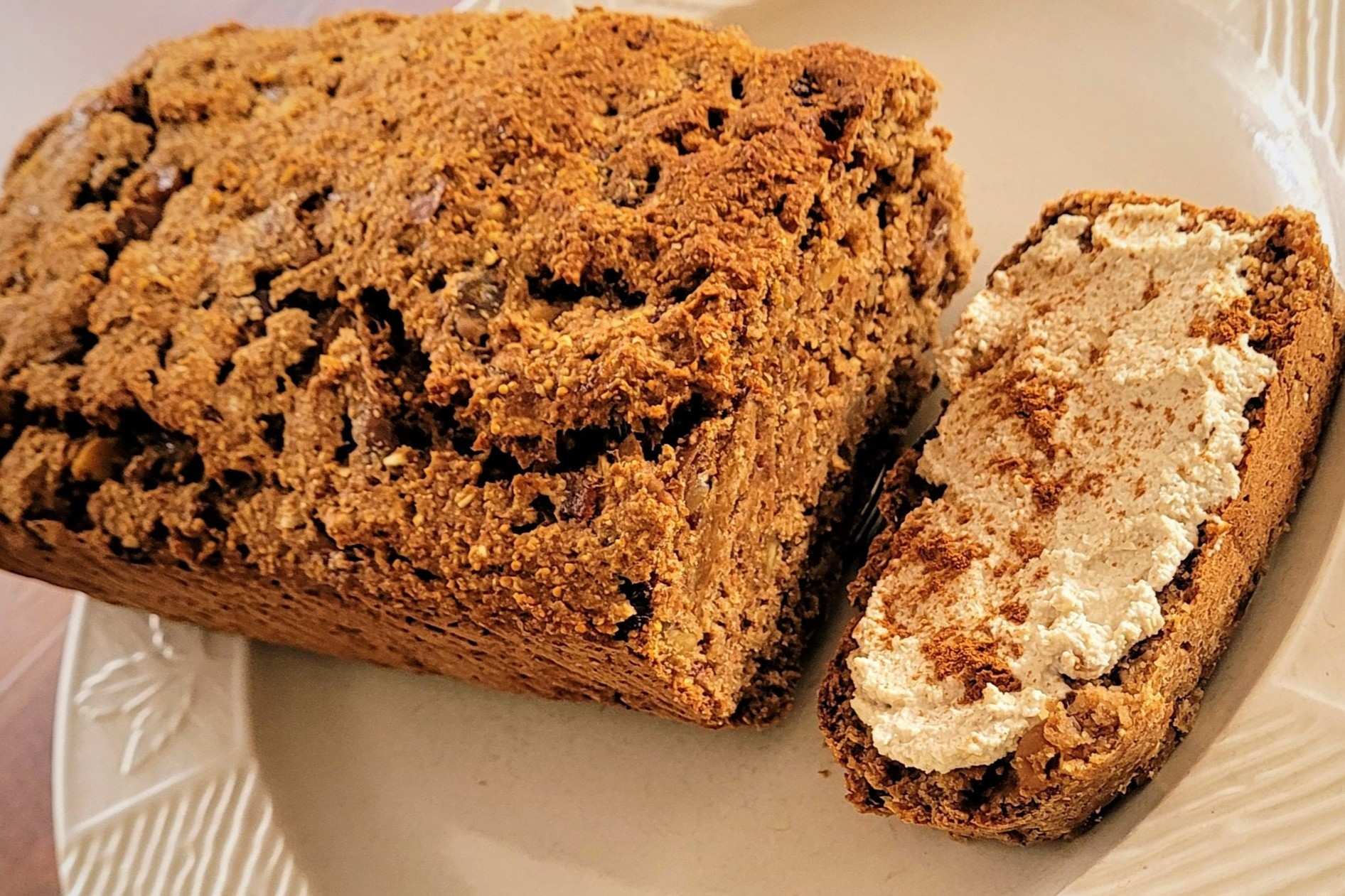 fig-and-date-bread-recipe