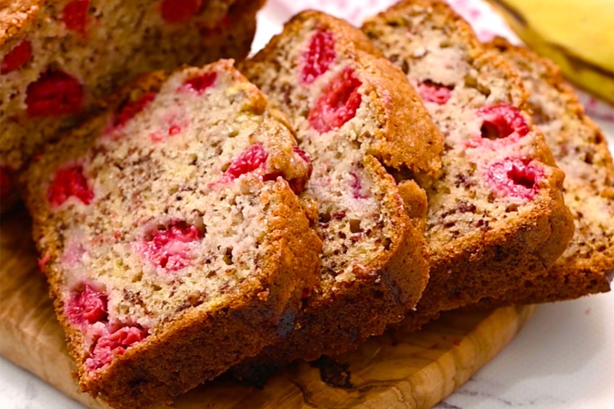 raspberry-banana-bread-recipe